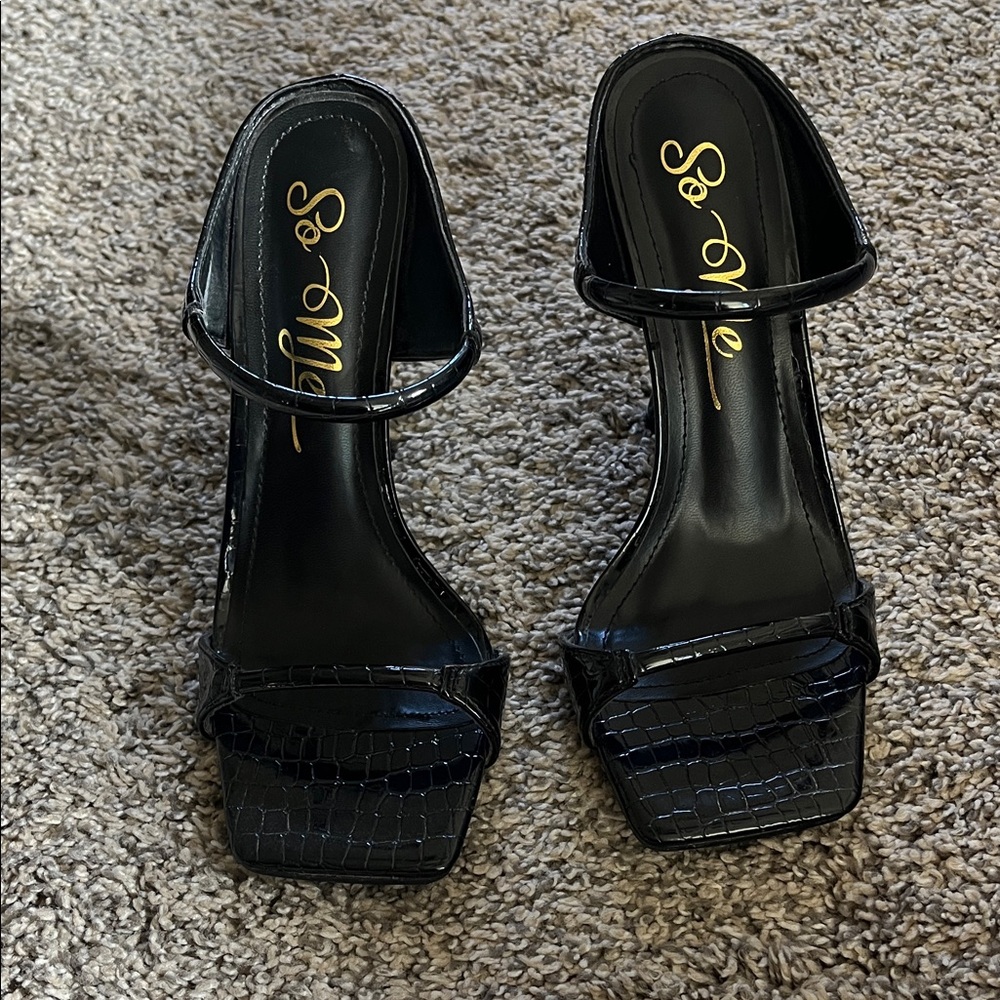 So Me Black Croc-Embossed Square Toe Strappy High Heels - Picture 5 of 6